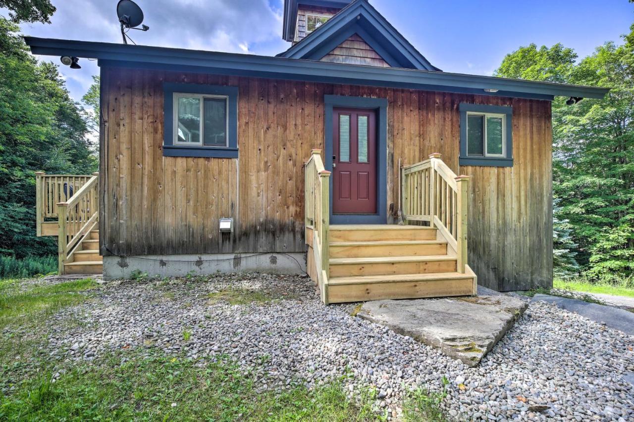 Airy And Bright Hideaway Near Smugglers Notch! Leilighet Cambridge Eksteriør bilde