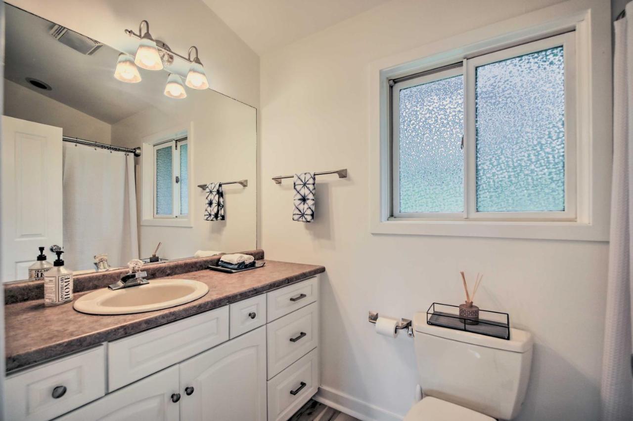 Airy And Bright Hideaway Near Smugglers Notch! Leilighet Cambridge Eksteriør bilde